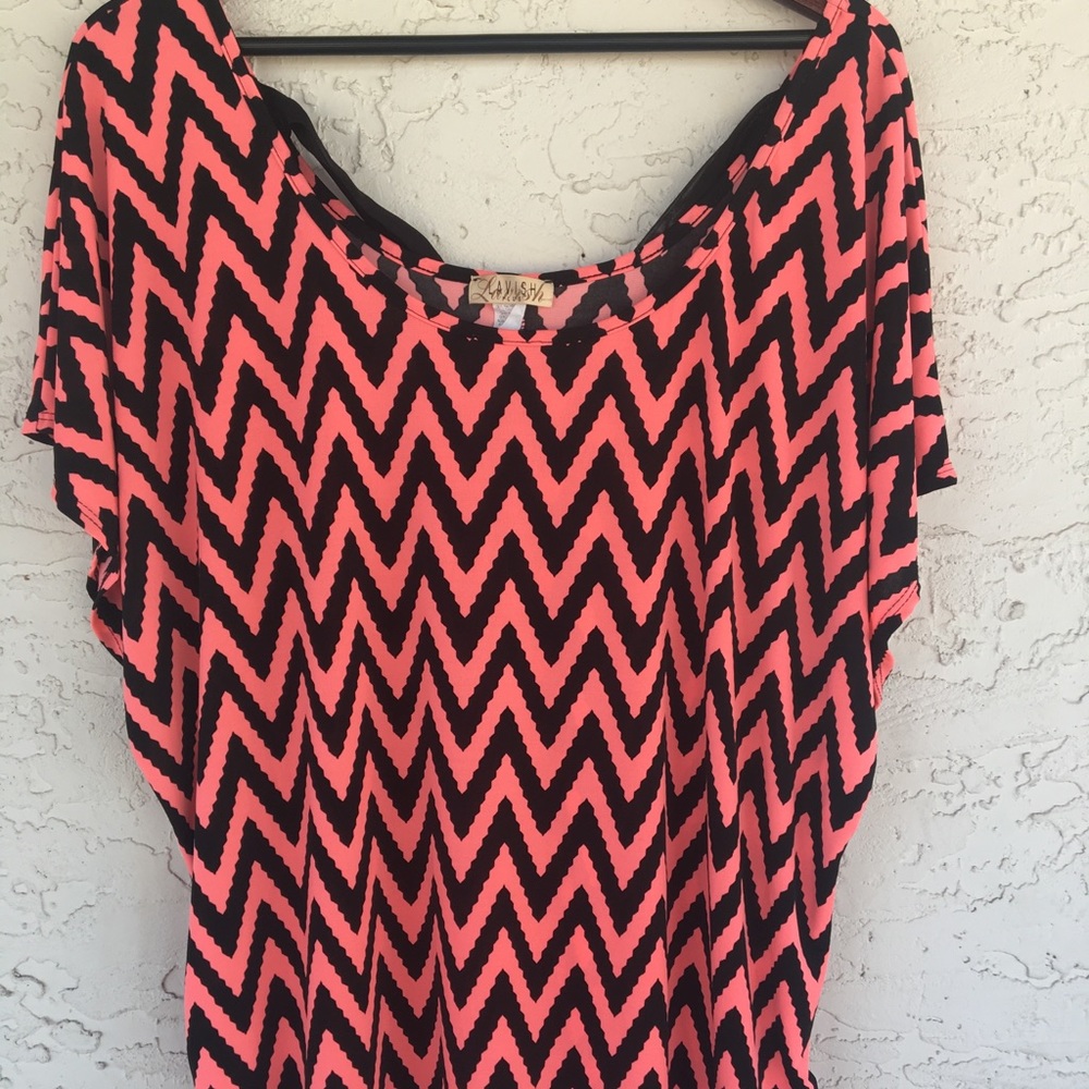 Chevron Top
